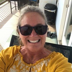 Meet your Posher, Shelly